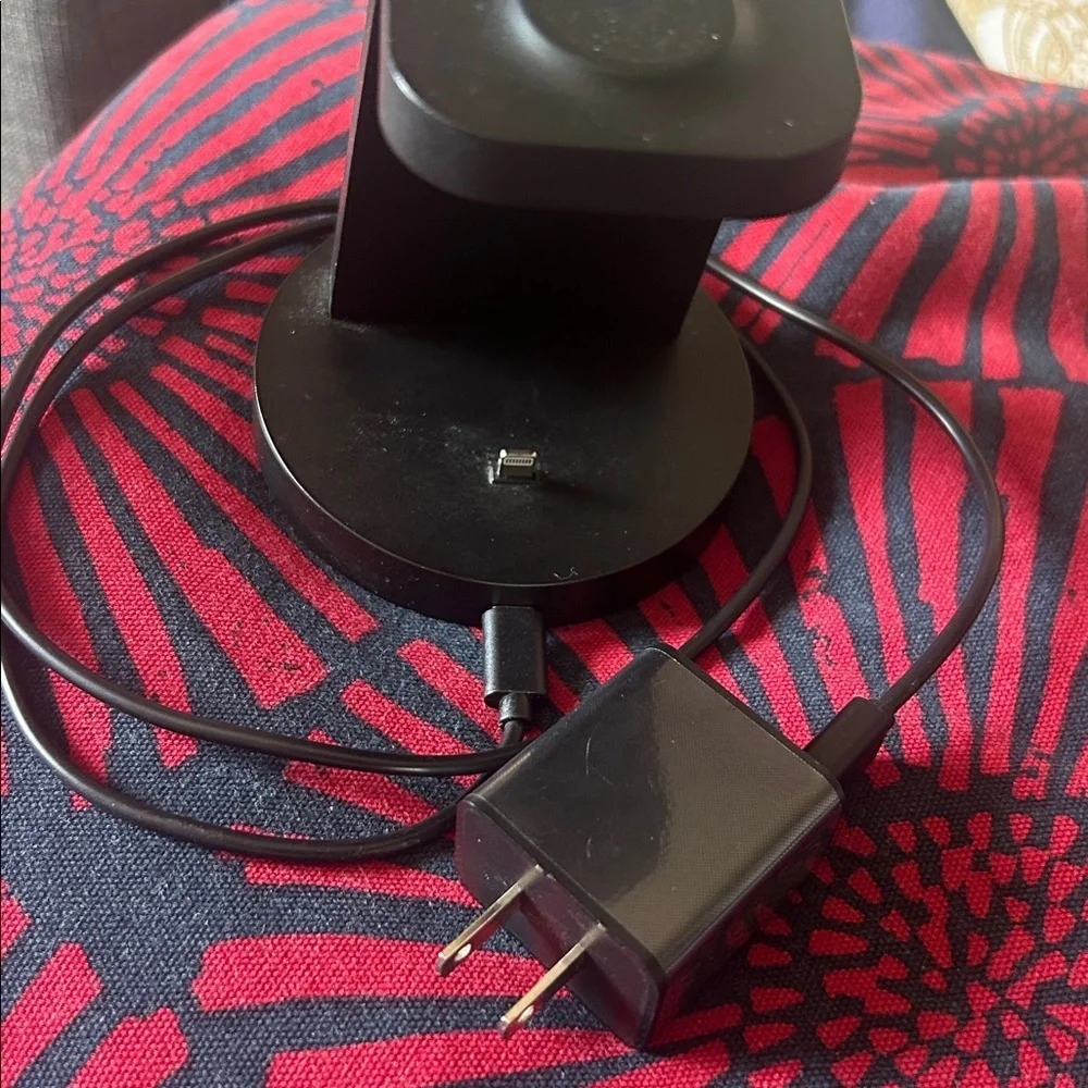 3 in 1 Apple Charging Stand